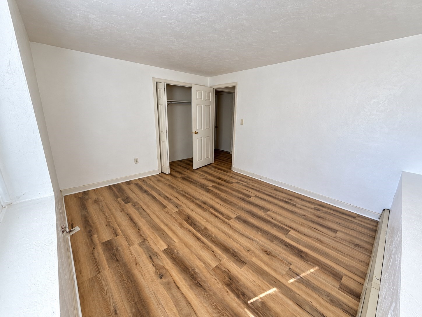 126 Turnpike St # B Property Photo 2
