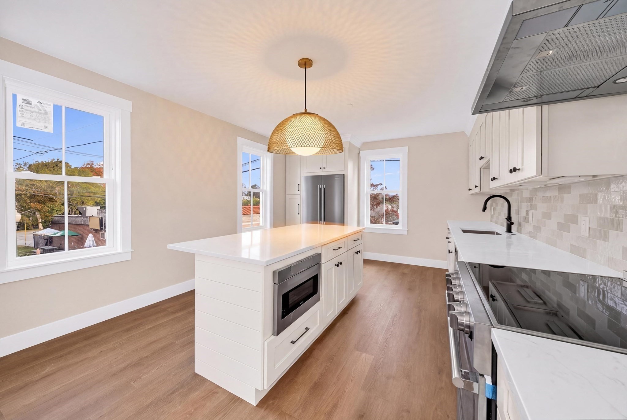 26 Friend Street # B Property Photo 4