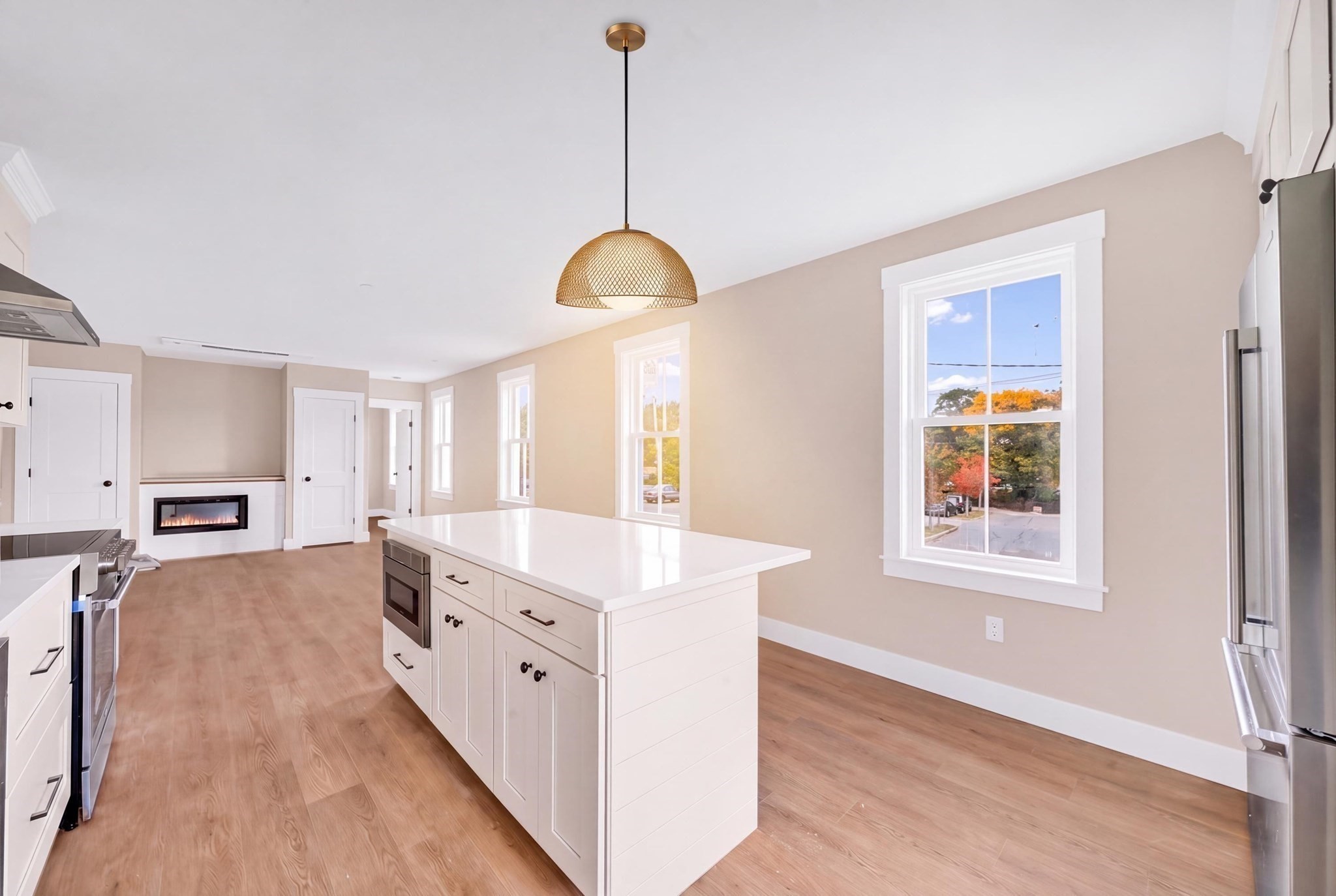 26 Friend Street # B Property Photo 5