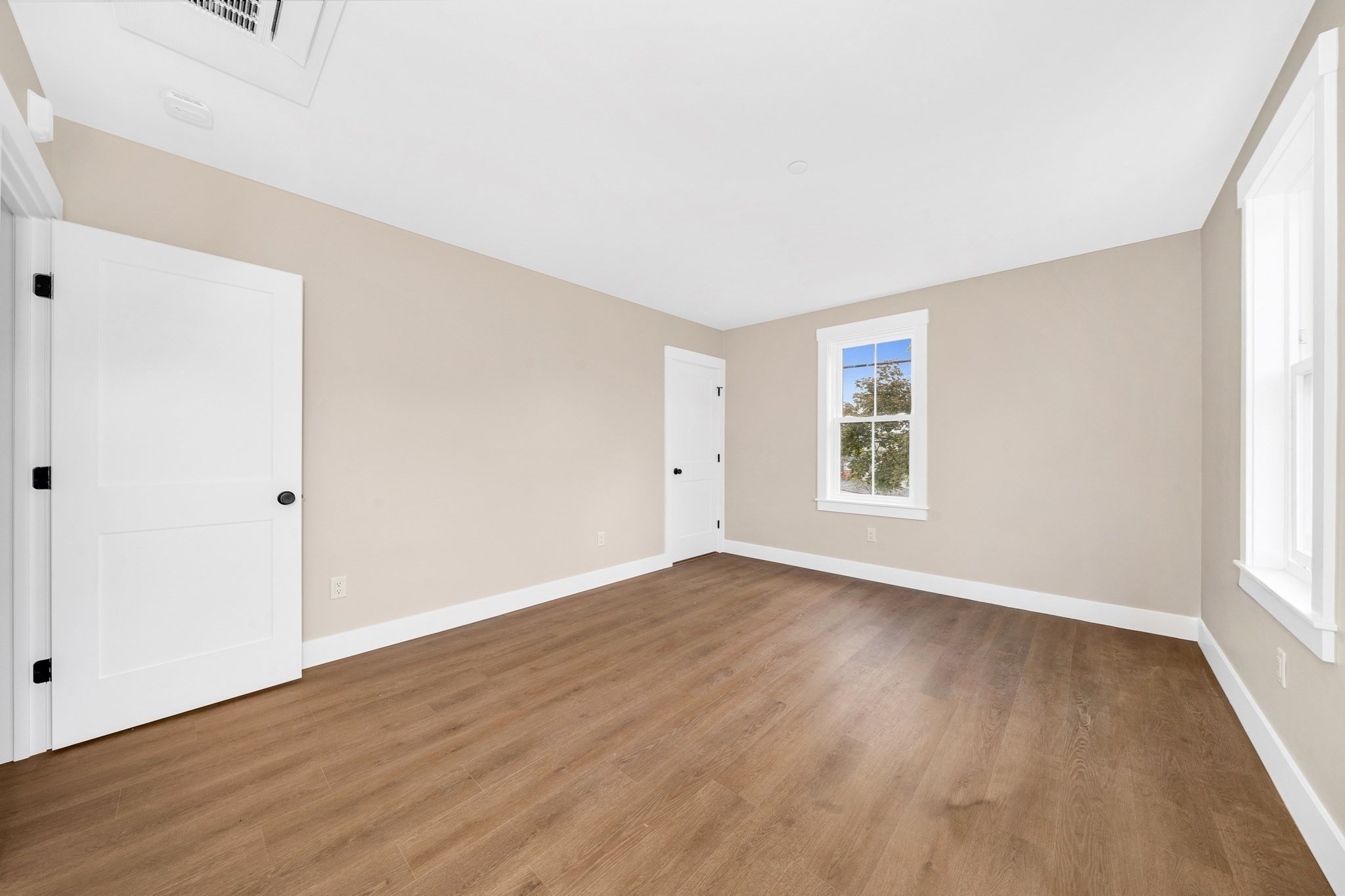 26 Friend Street # B Property Photo 20