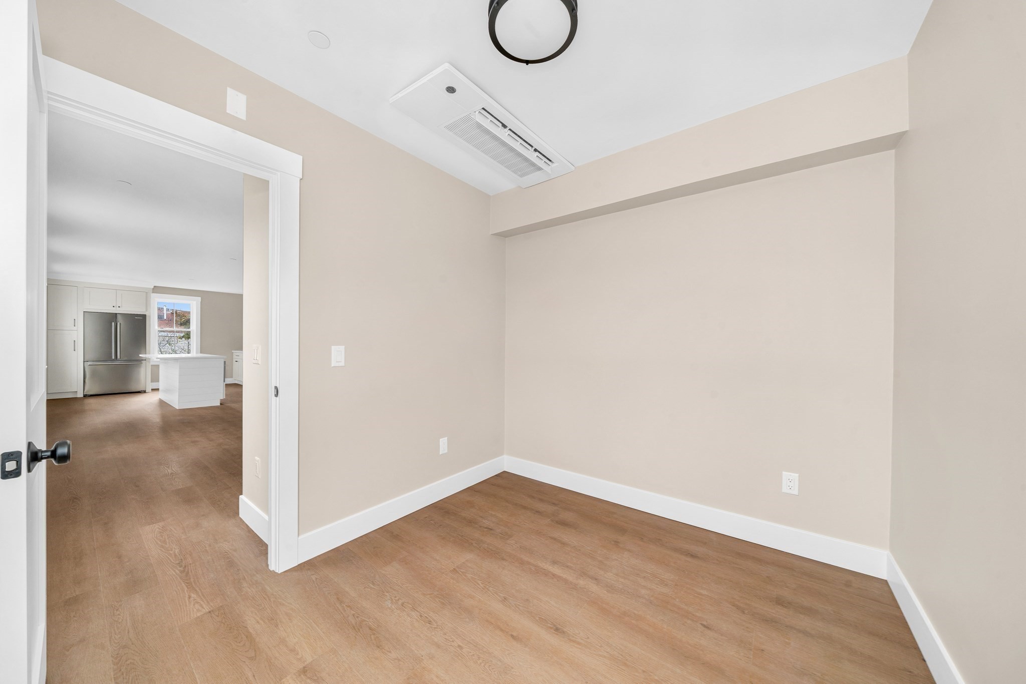 26 Friend Street # B Property Photo 24