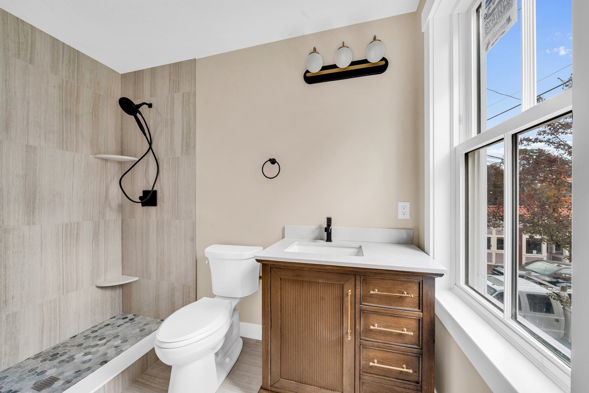 26 Friend Street # B Property Photo 28