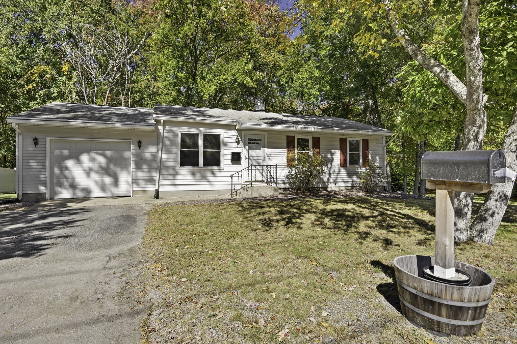 699 Benson Road Property Photo 1