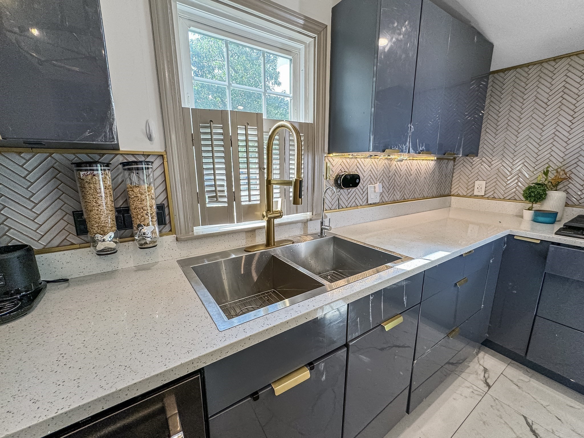 8 Greenhalge St Property Photo 14