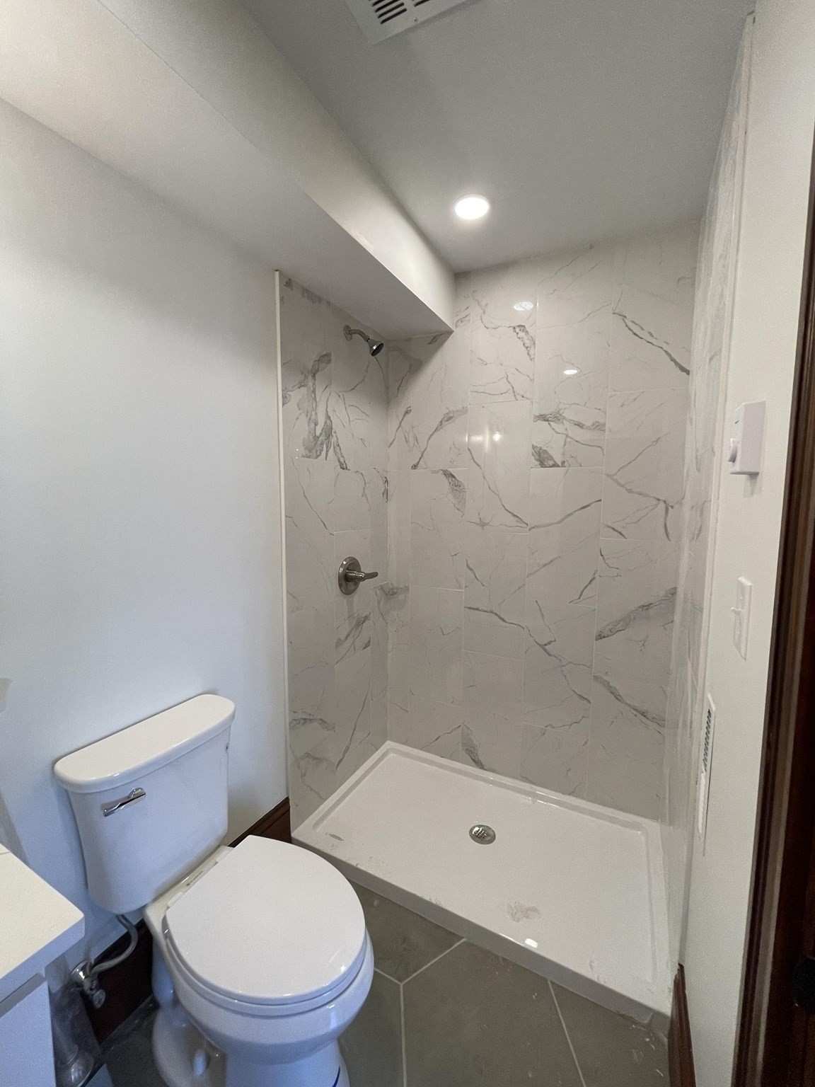 41 Summer St # 11 Property Photo 6