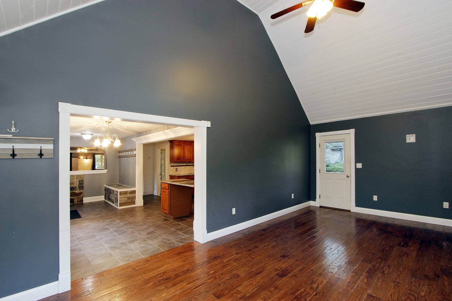 427 Bedford Street Property Photo 15
