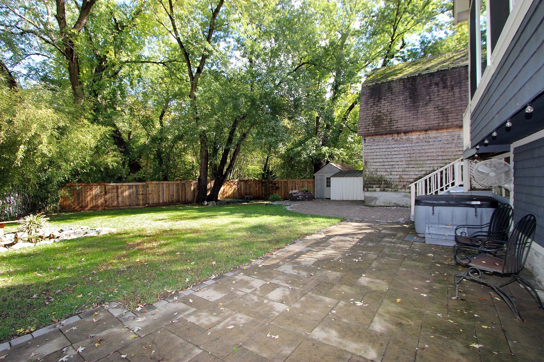 427 Bedford Street Property Photo 36