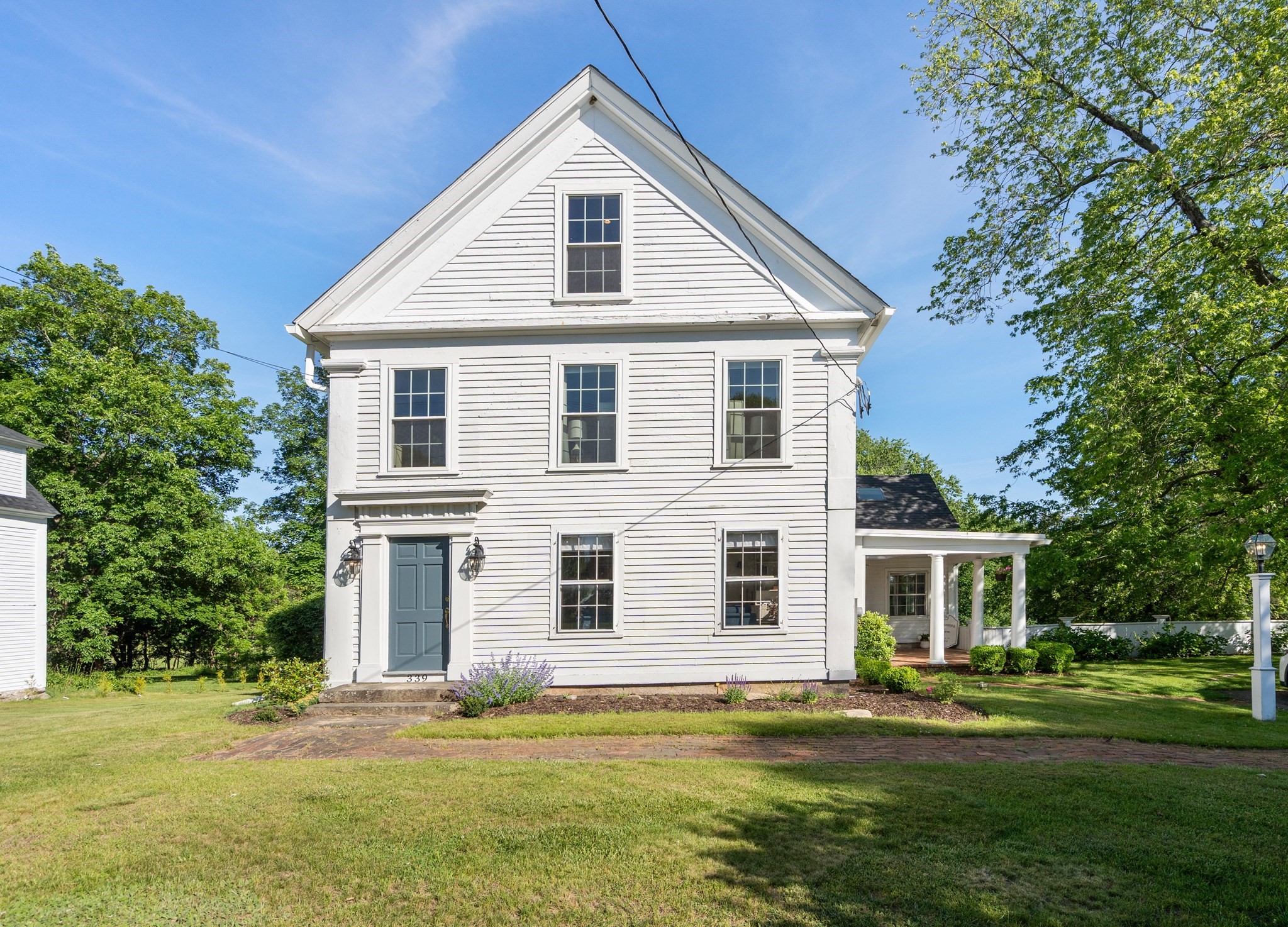 339 Boston Rd Property Photo 1