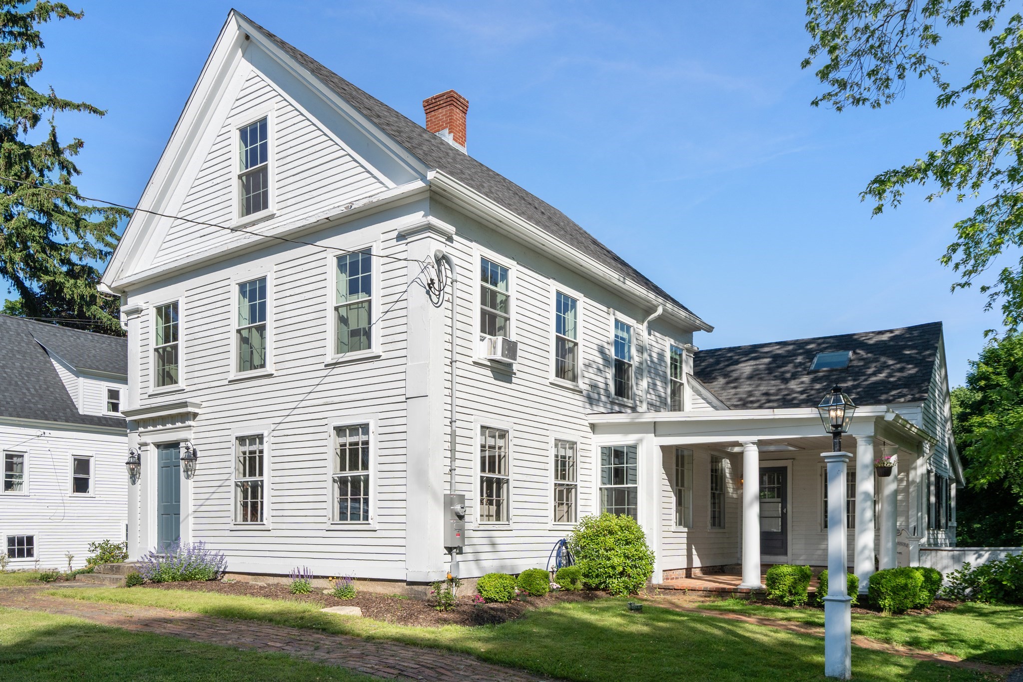 339 Boston Rd Property Photo 2