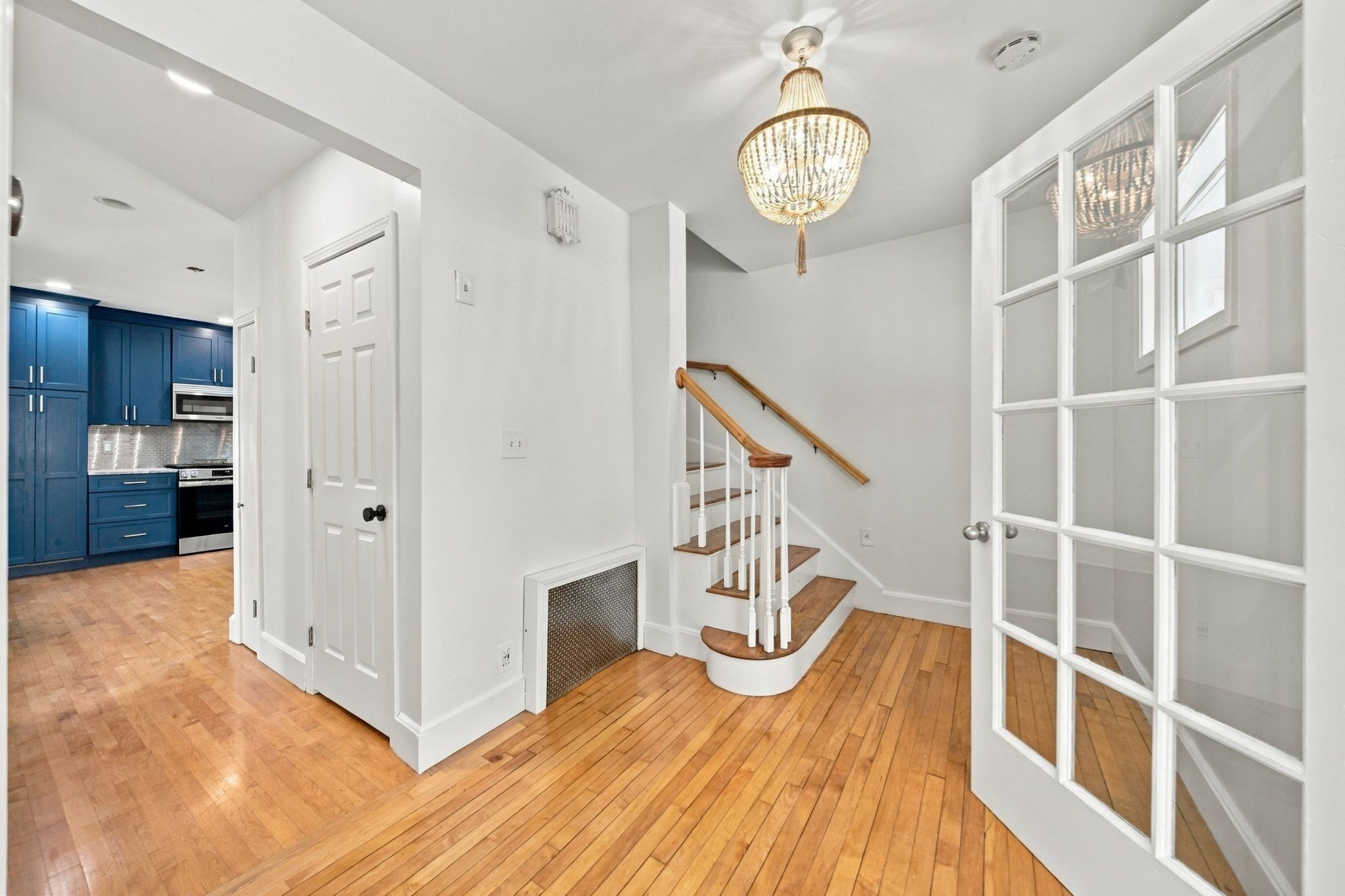 65 Second St Property Photo 4