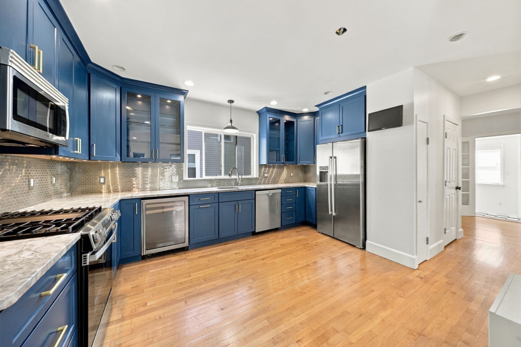 65 Second St Property Photo 32