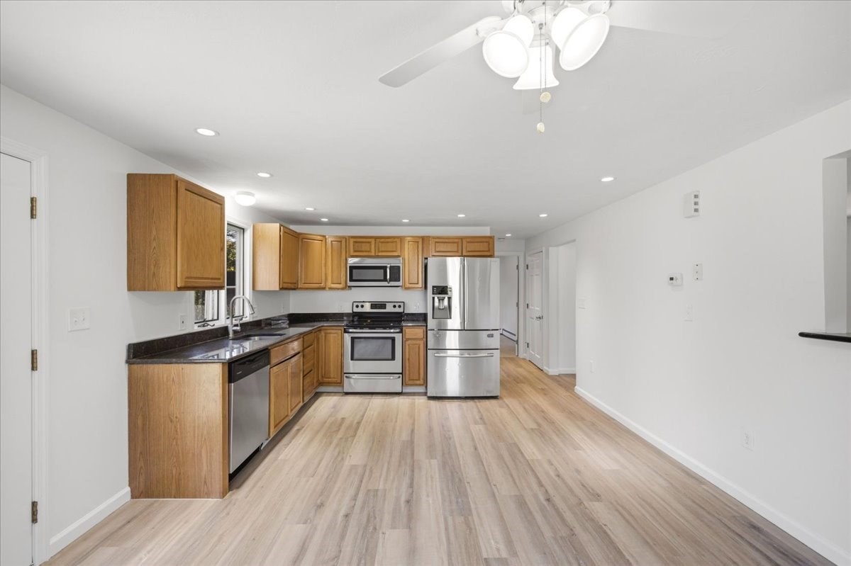 17 Flagstone Pl # 17 Property Photo 10