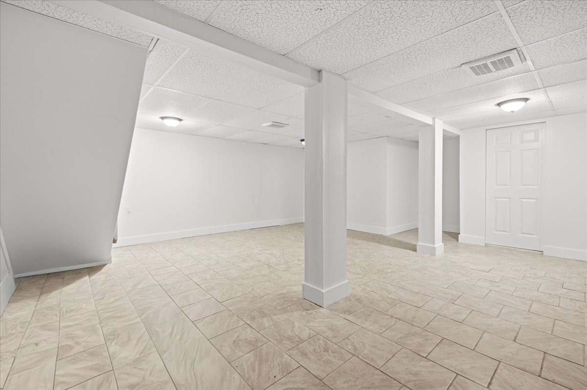 17 Flagstone Pl # 17 Property Photo 19
