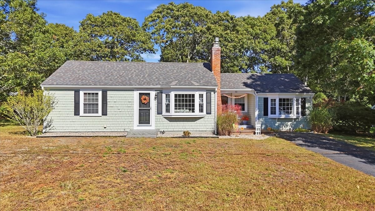 32 Scholl Av Property Photo 1