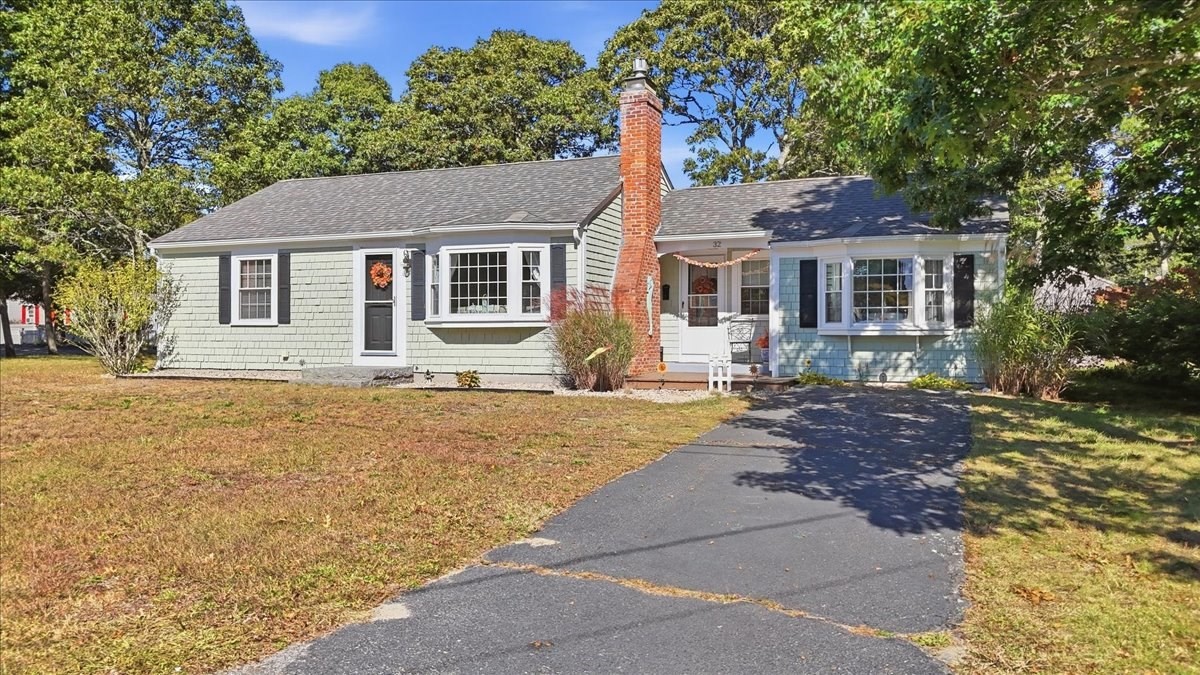 32 Scholl Av Property Photo 2