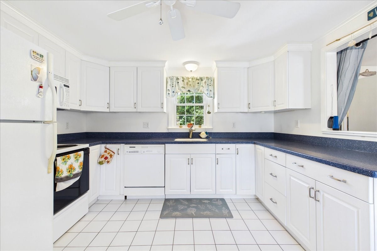 32 Scholl Av Property Photo 17