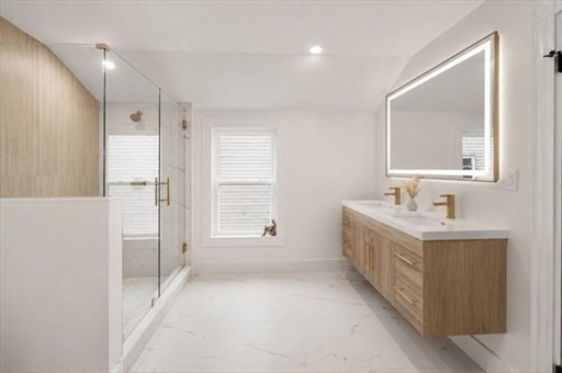 22 Charnwood Rd # B Property Photo 19