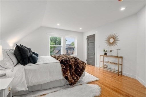 22 Charnwood Rd # B Property Photo 21