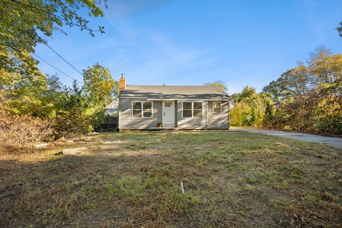 15 Cochituate Rd Property Photo 1