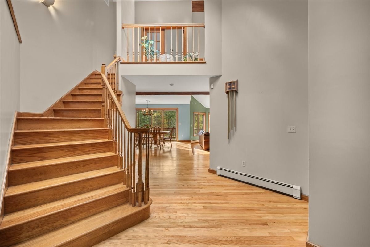 38 Purchase St Property Photo 4