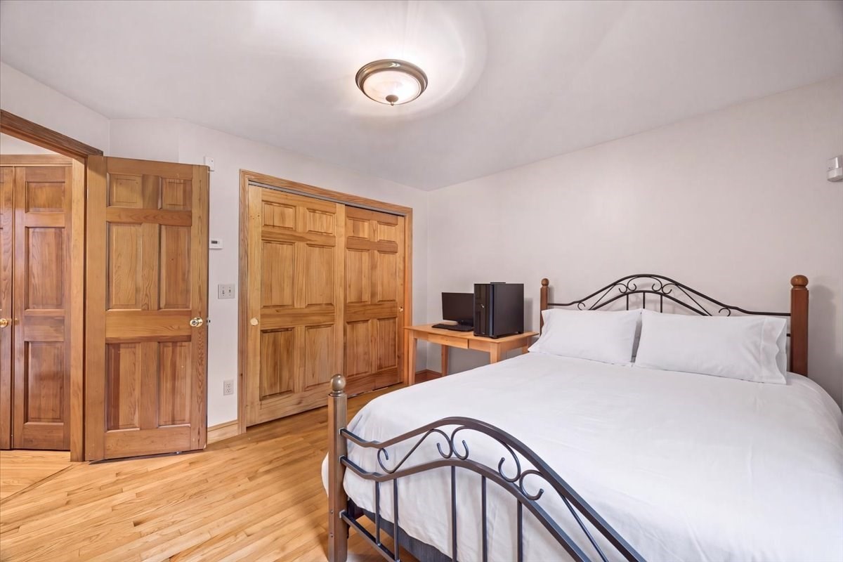 38 Purchase St Property Photo 8