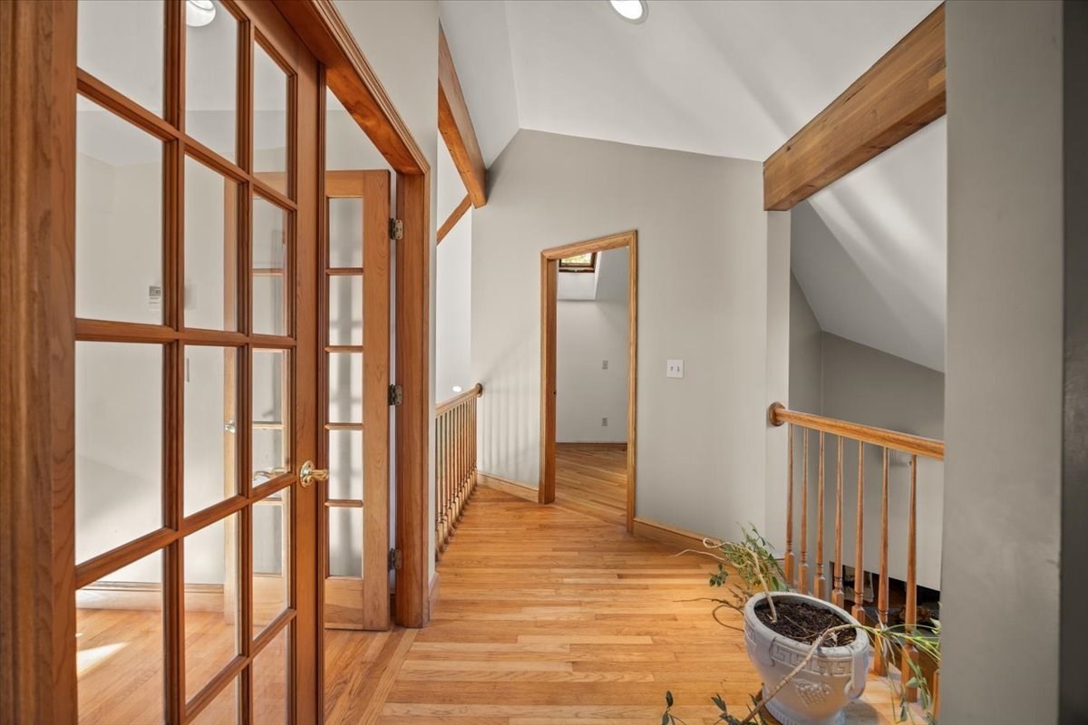 38 Purchase St Property Photo 19