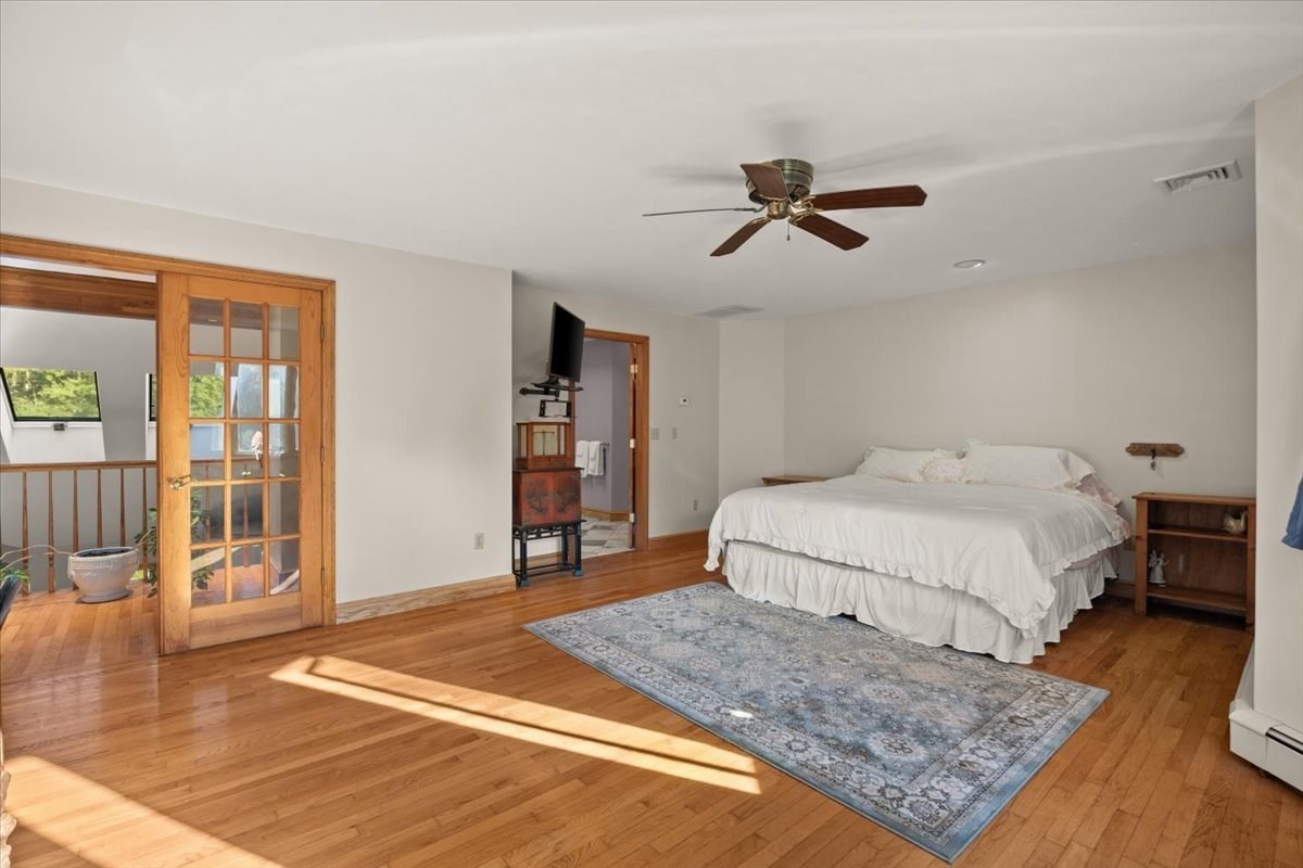 38 Purchase St Property Photo 23