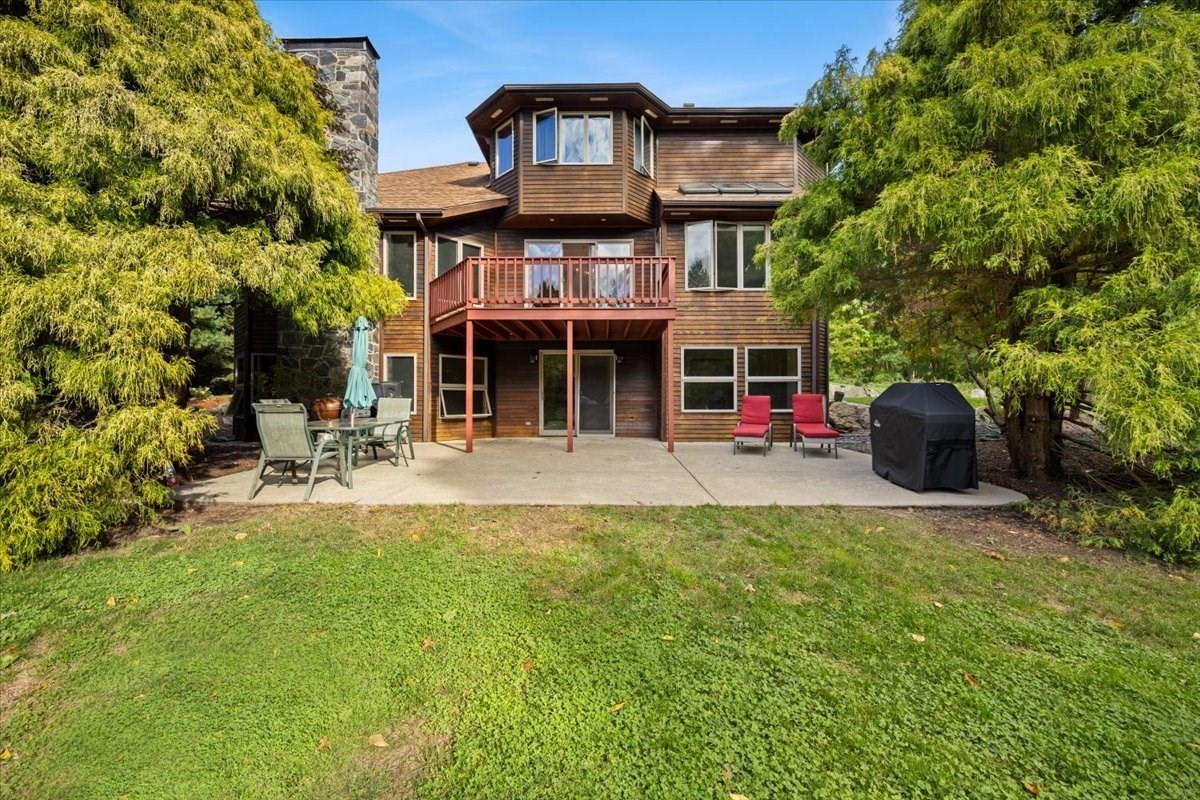 38 Purchase St Property Photo 39