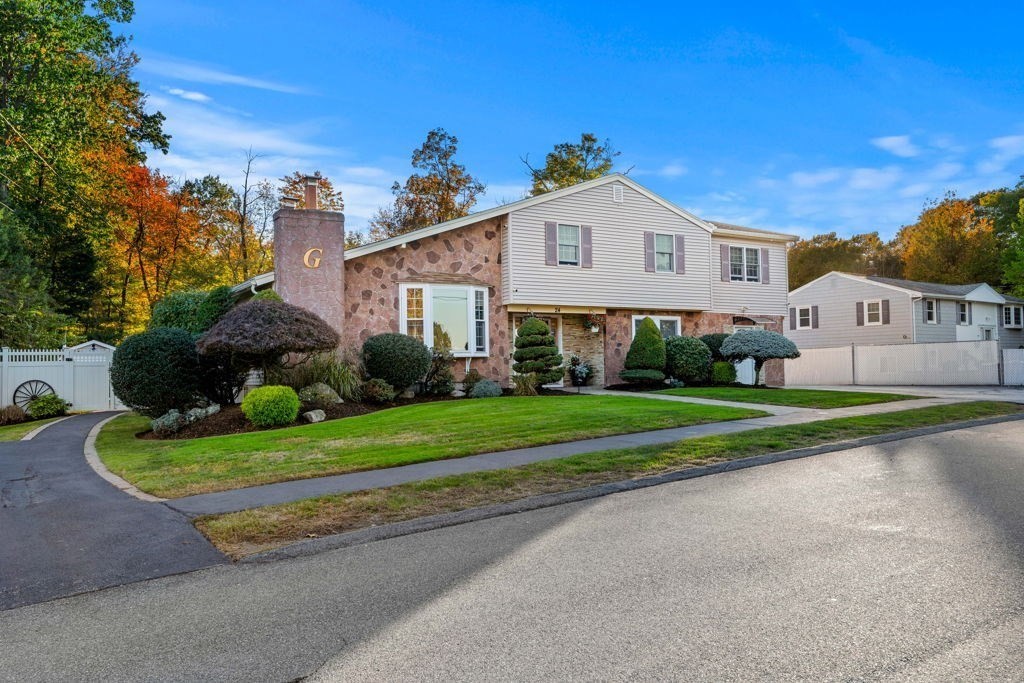 24 Tumelty Property Photo 2