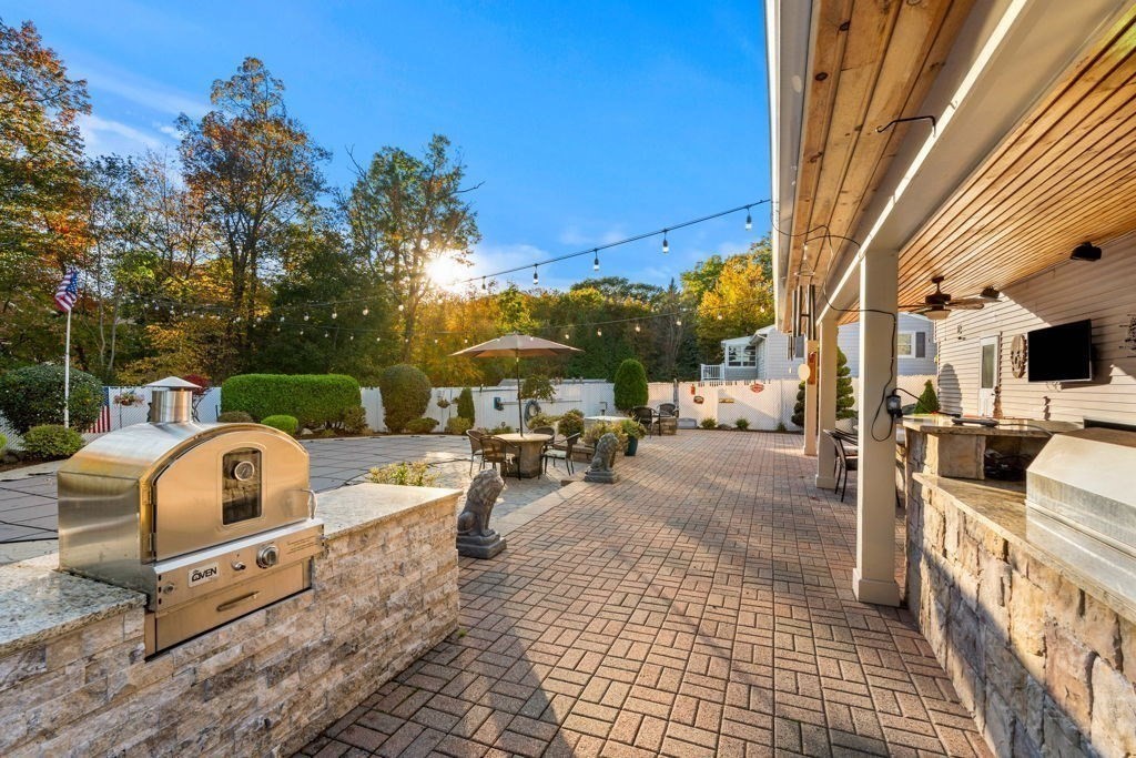 24 Tumelty Property Photo 31