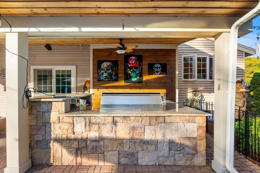 24 Tumelty Property Photo 32