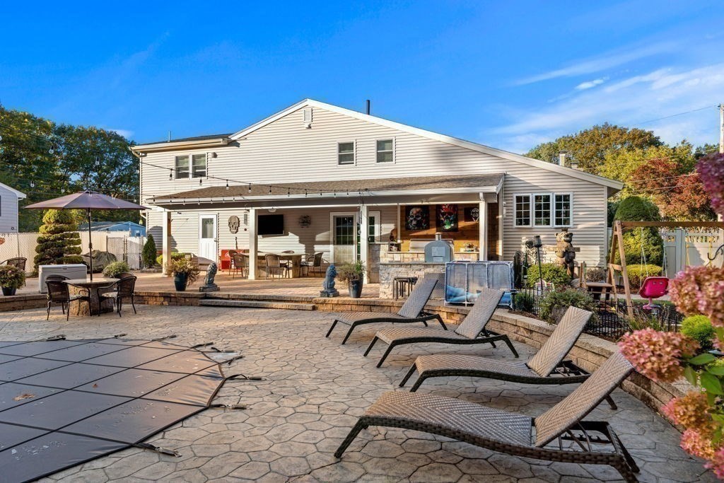 24 Tumelty Property Photo 33