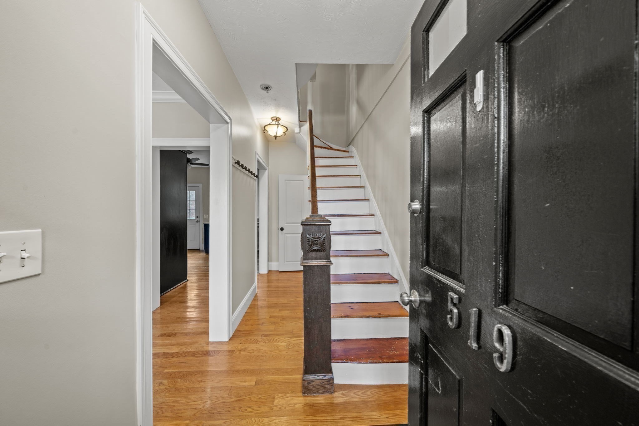 519 E 5th Street # 0 Property Photo 4