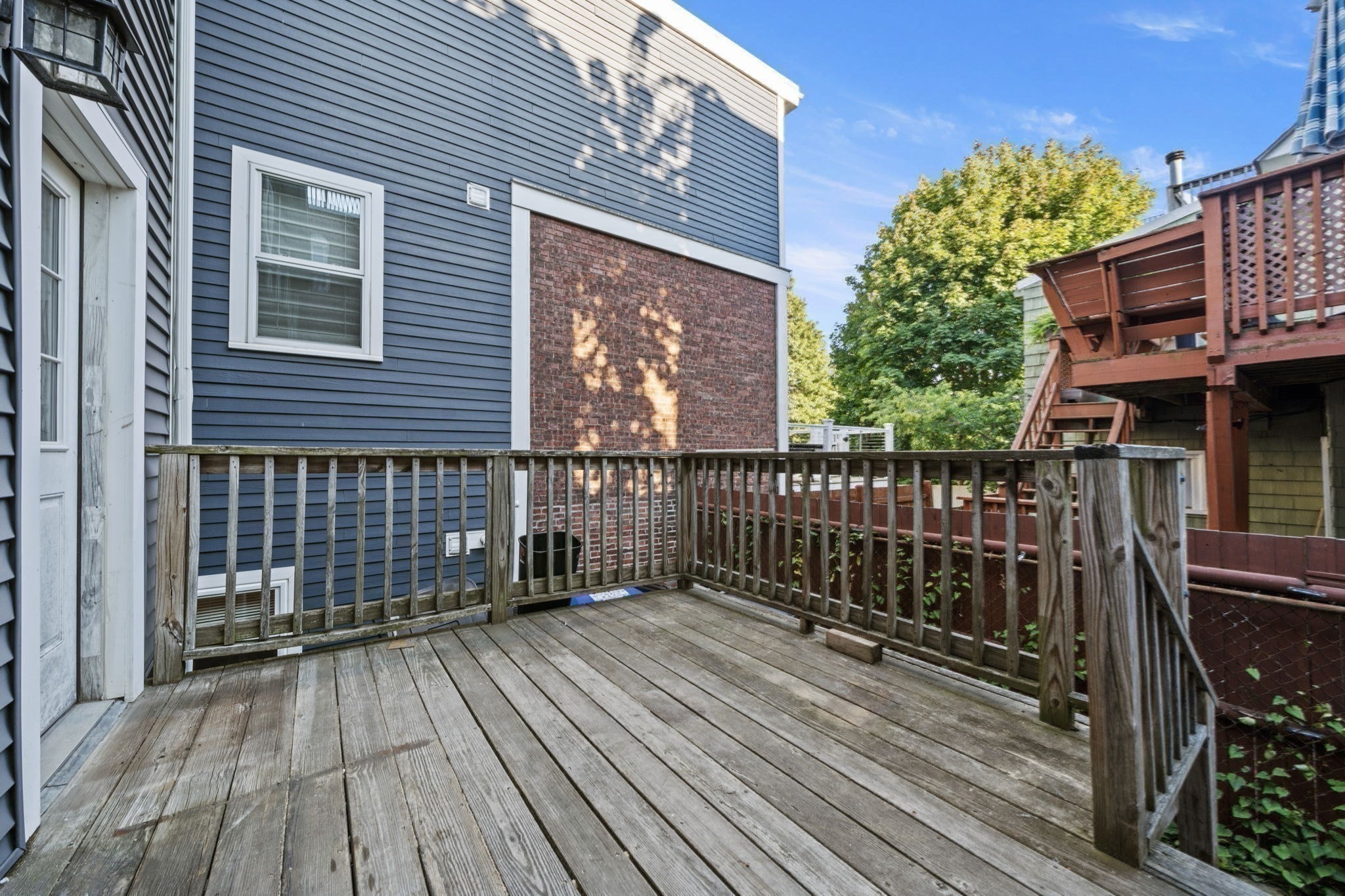519 E 5th Street # 0 Property Photo 6