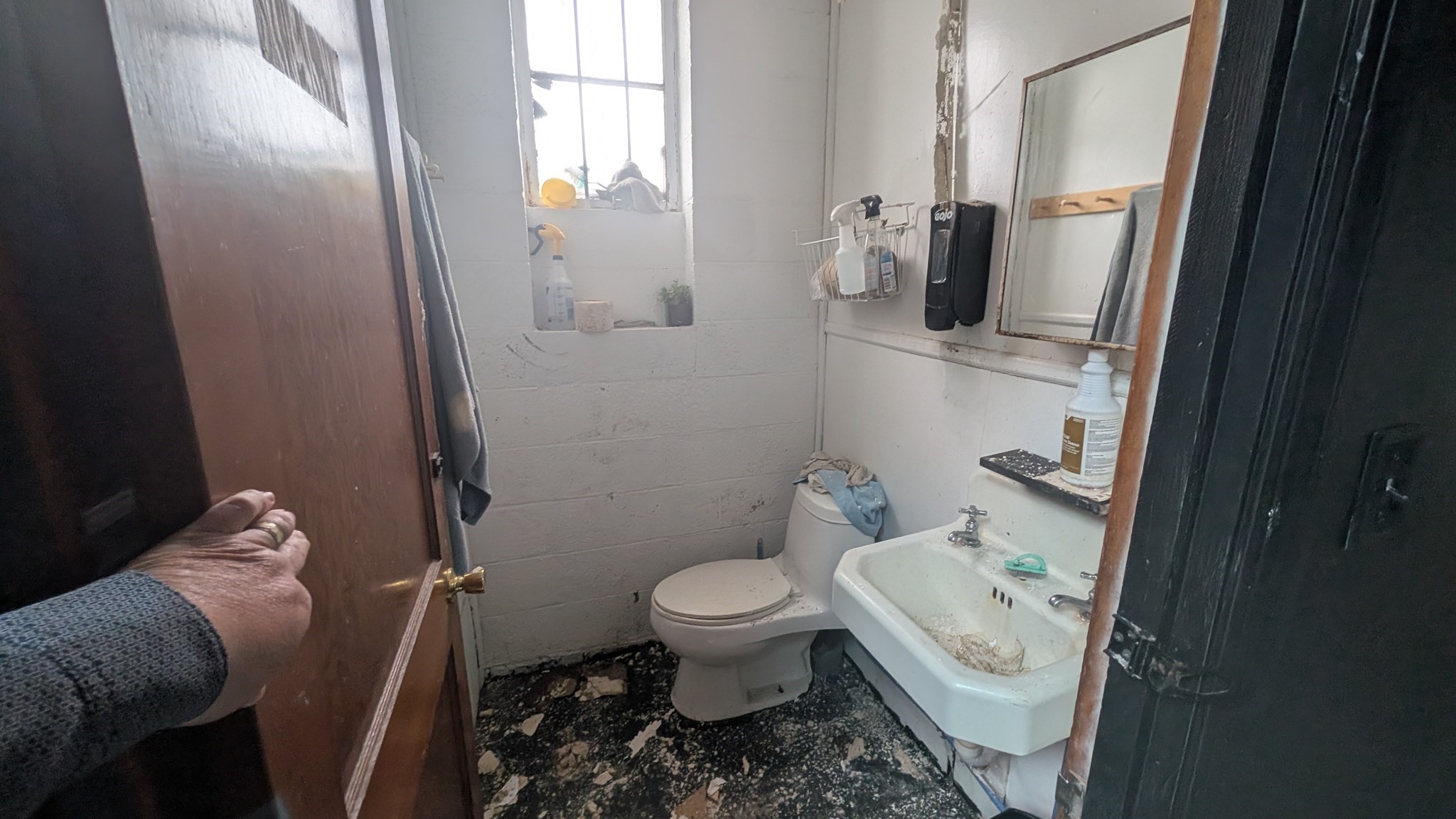 25 Pontiac Ave Property Photo 3