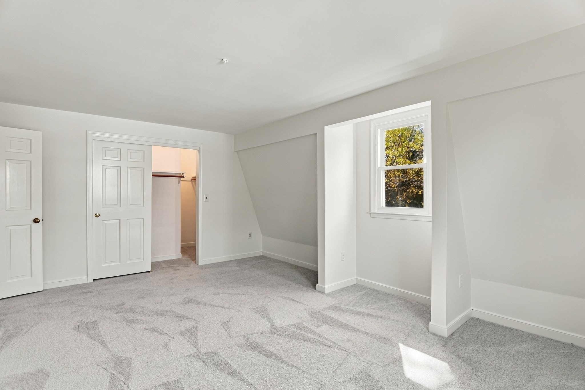 99 Highland Street Property Photo 21
