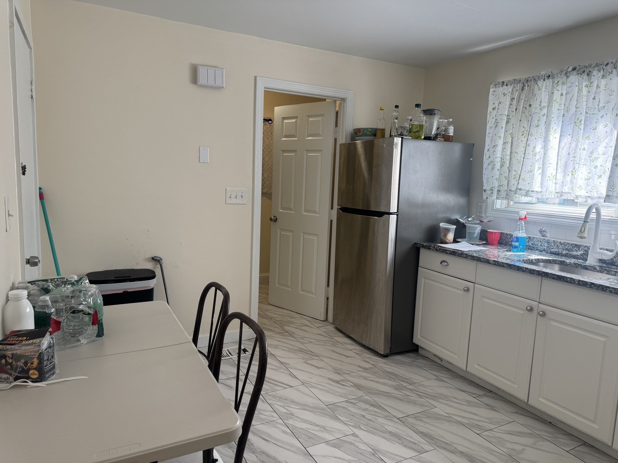 5 Gilman Ter Property Photo 5