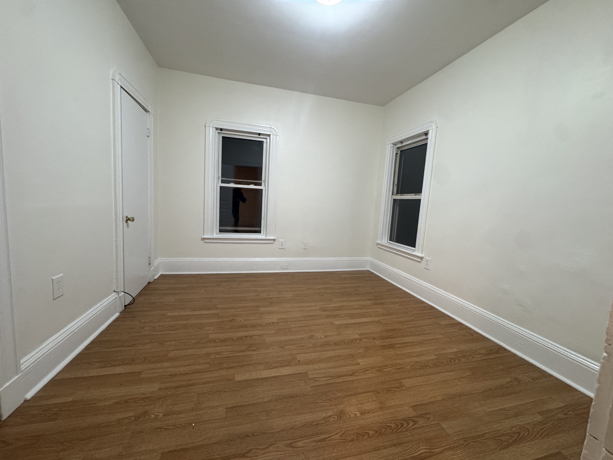 5 Gilman Ter Property Photo 15