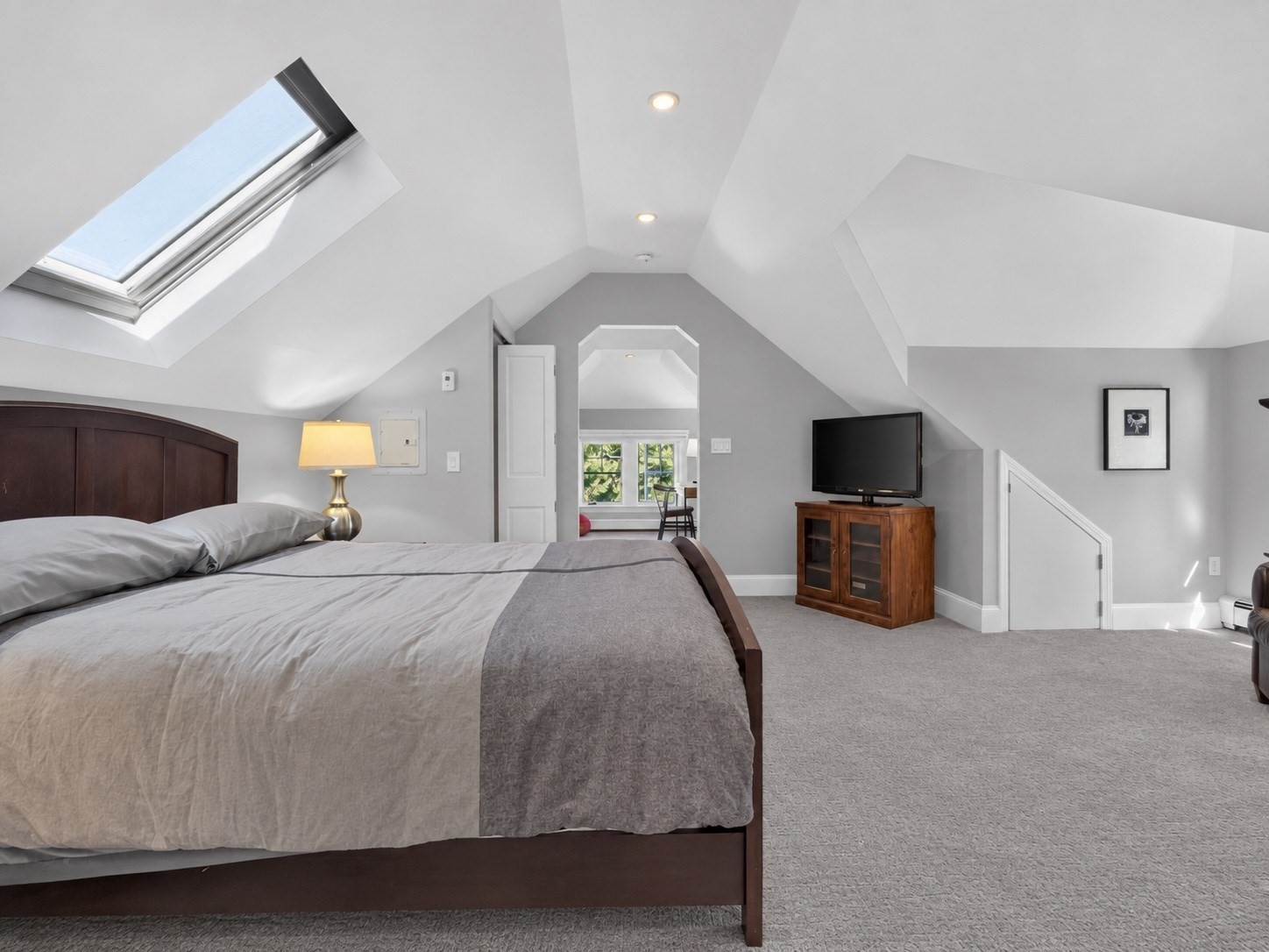 96 Dunster Road # 2 Property Photo 21