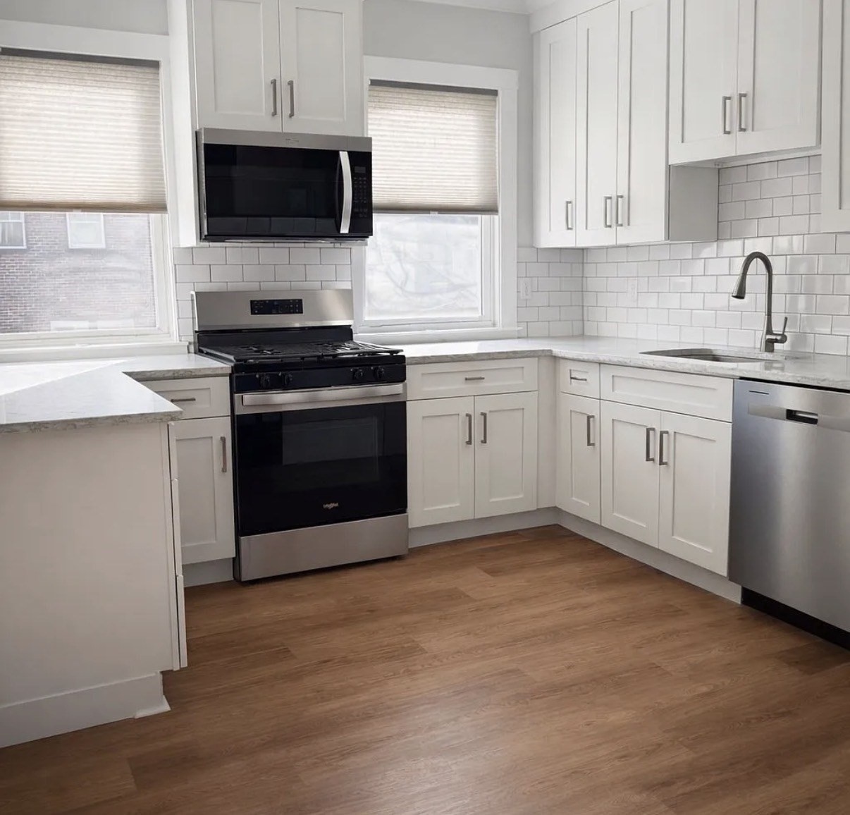 12 Gordon # 3 Property Photo 1