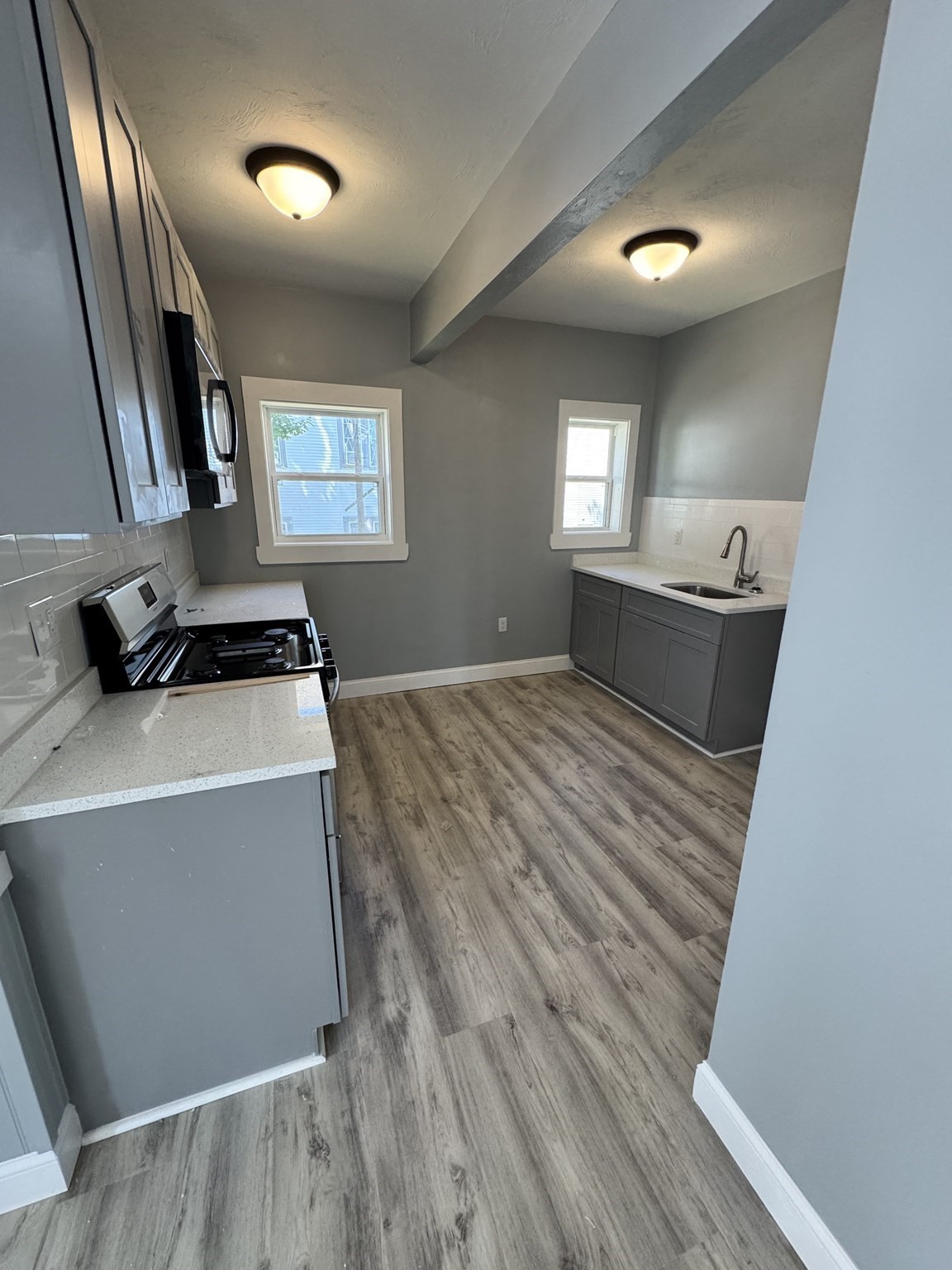 1461 Pleasant Street # 2 Property Photo 1