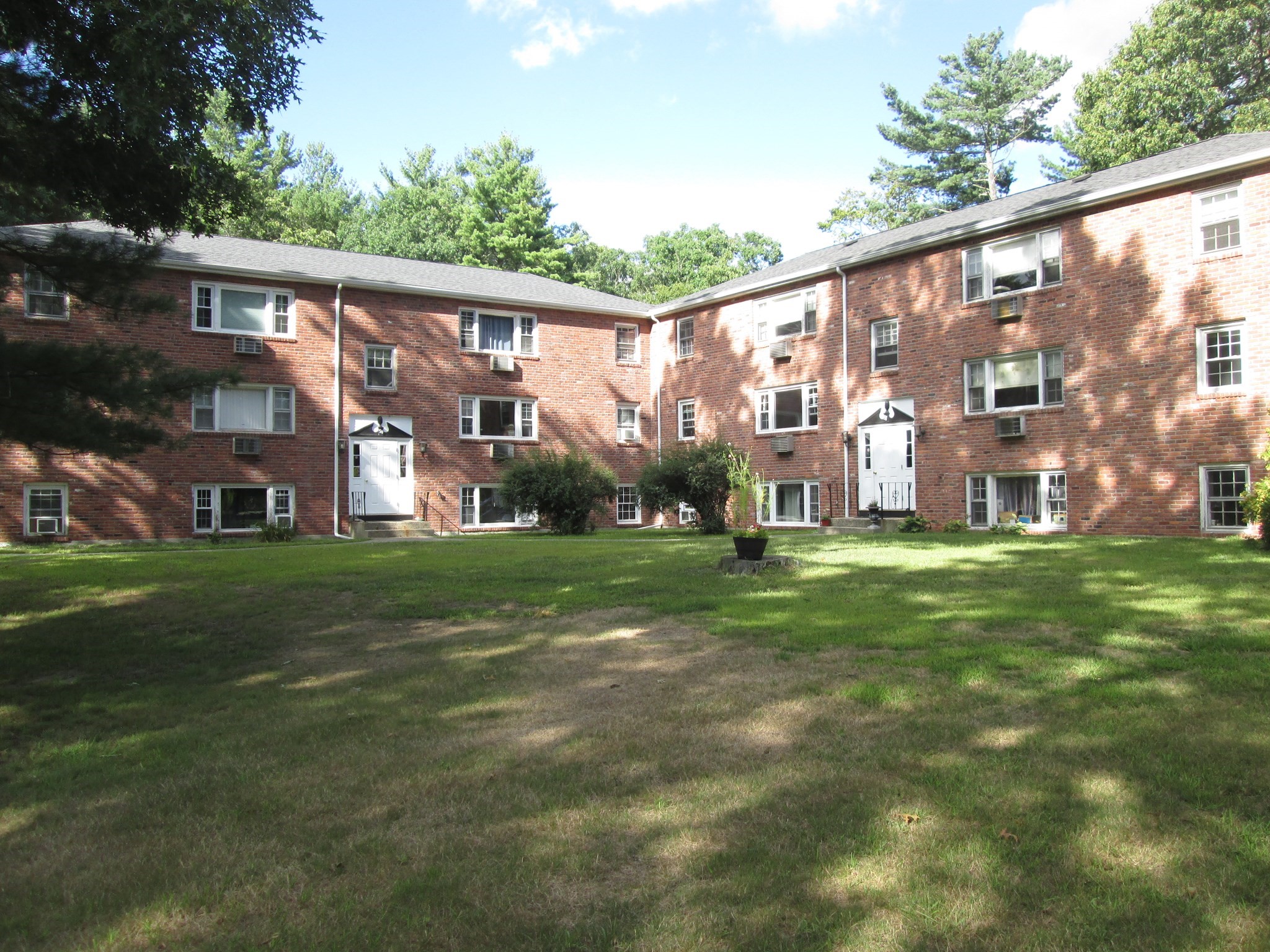 57 Daniels St # 4 Property Photo 1