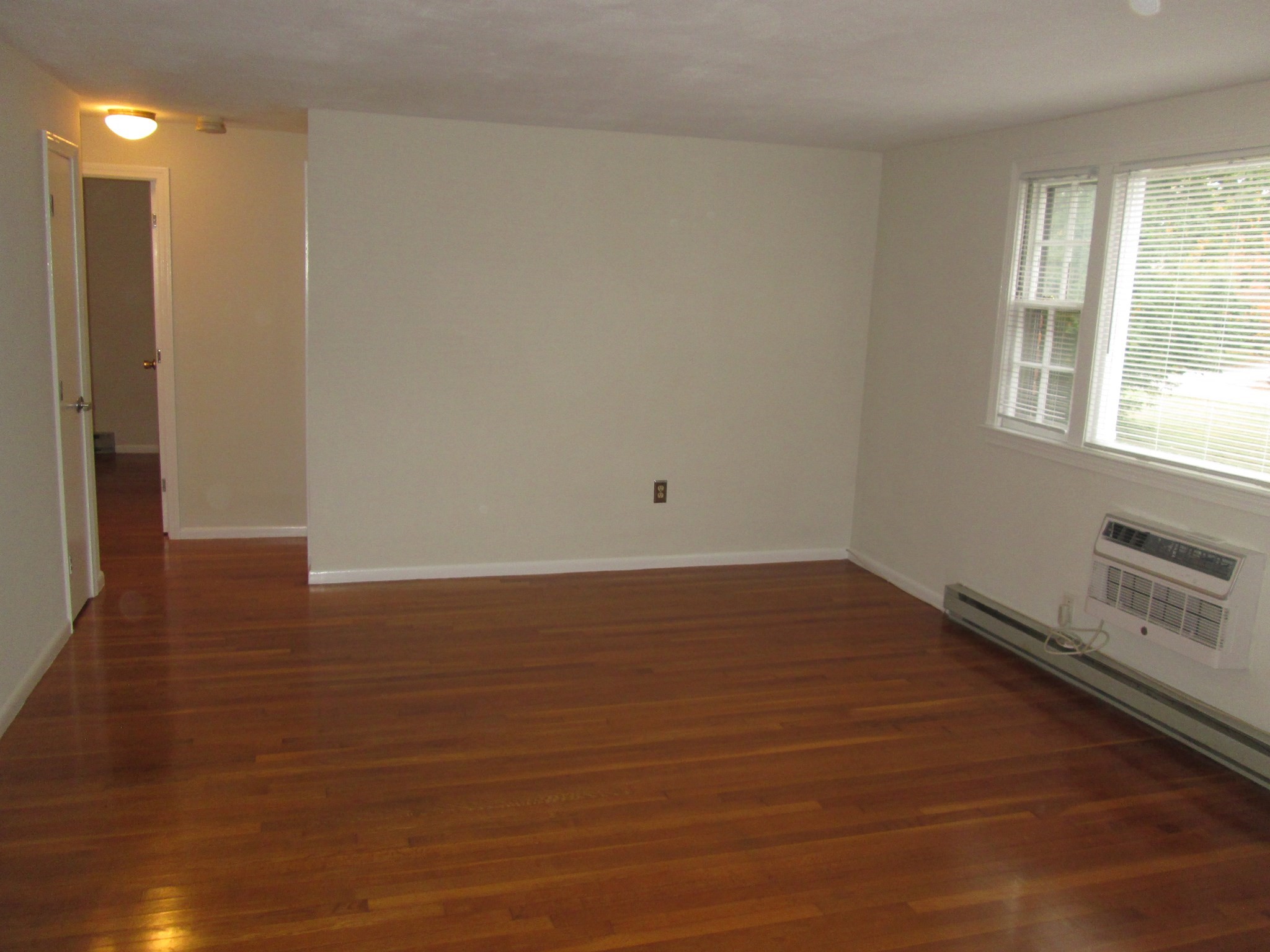 57 Daniels St # 4 Property Photo 3