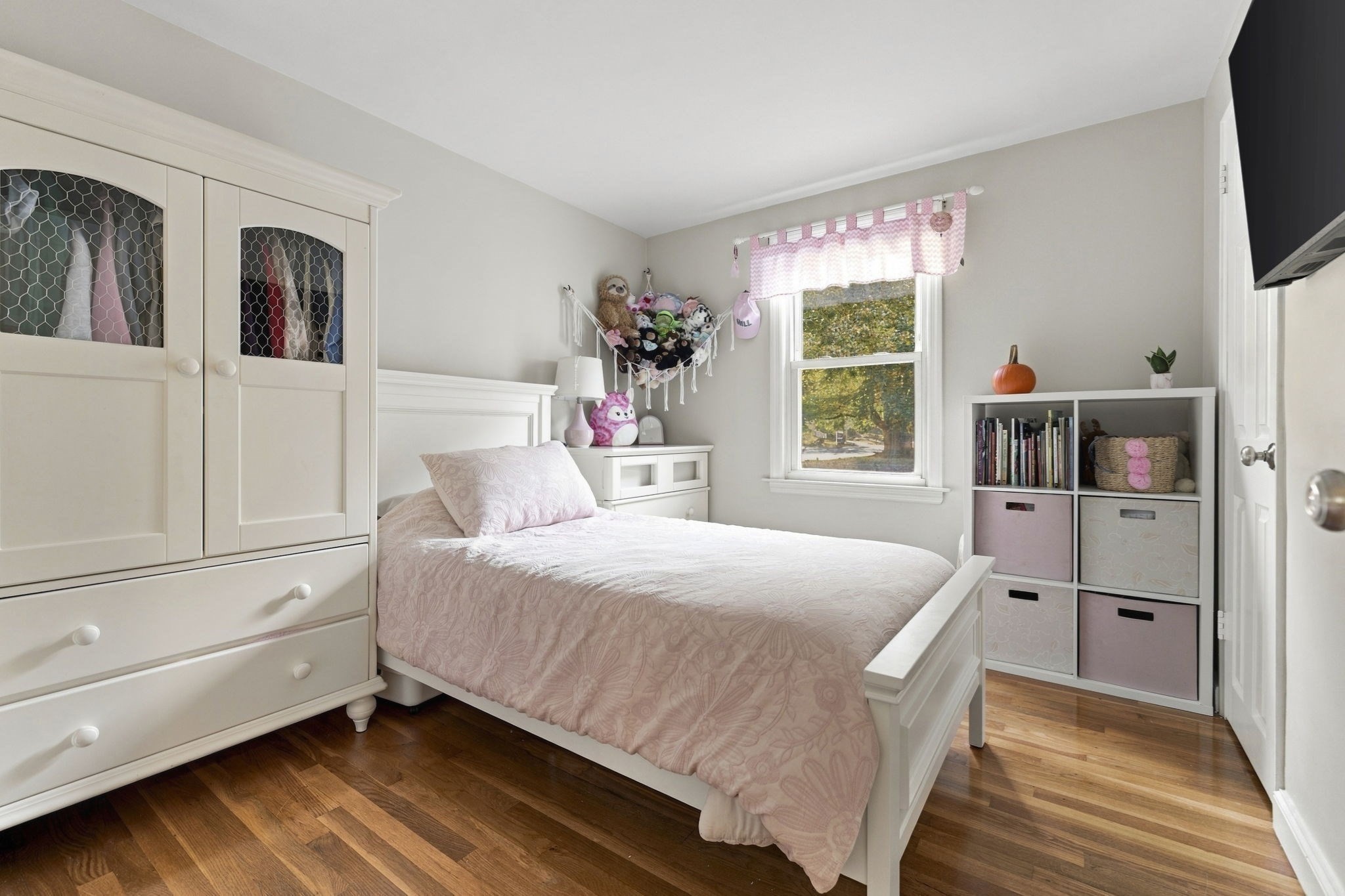 344 West Street Property Photo 14