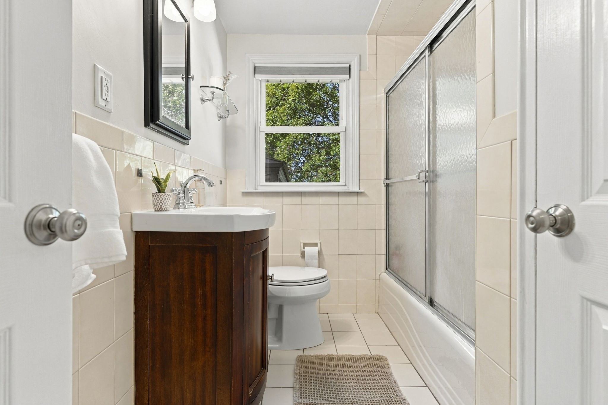 344 West Street Property Photo 15