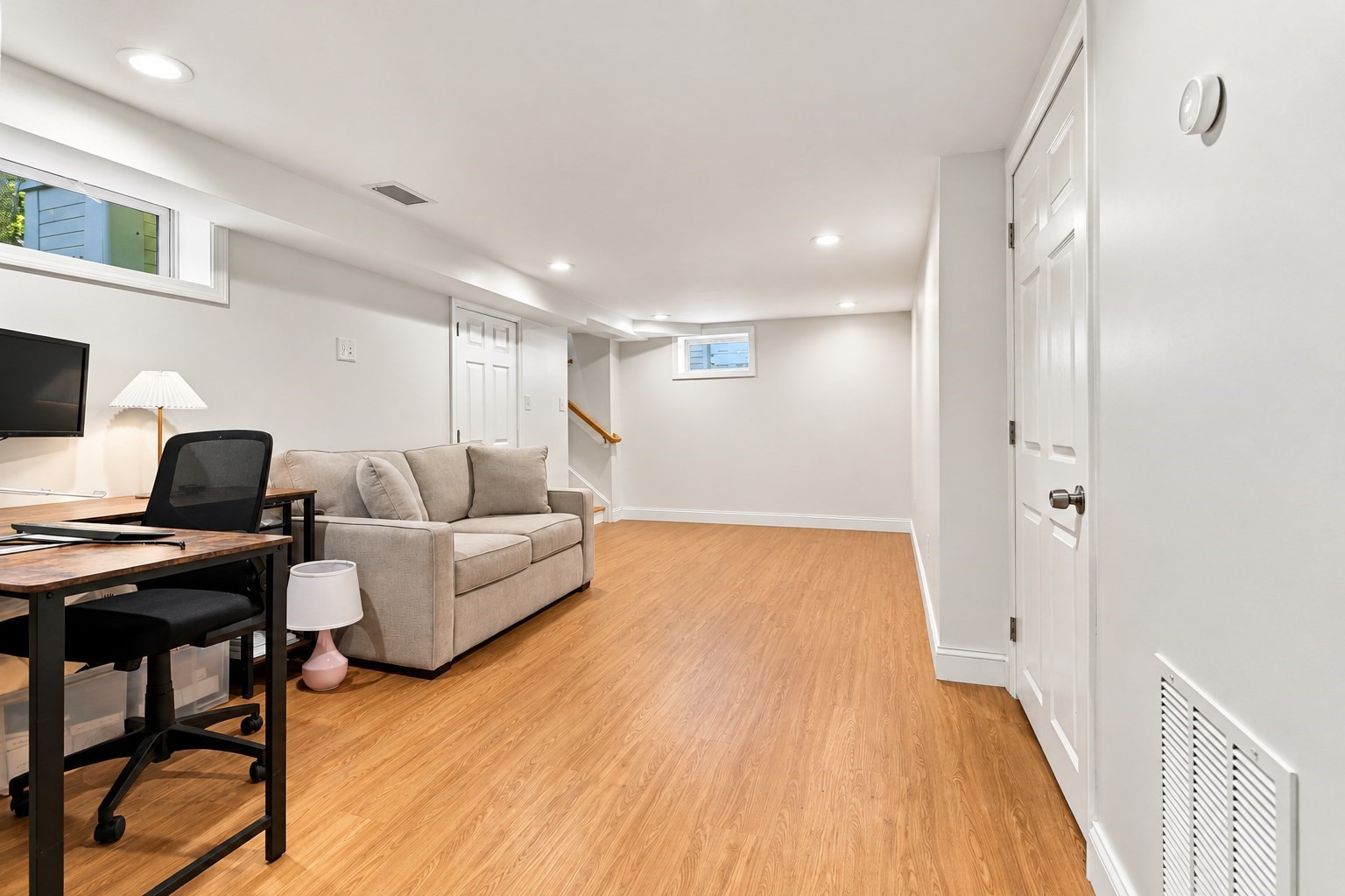 344 West Street Property Photo 16