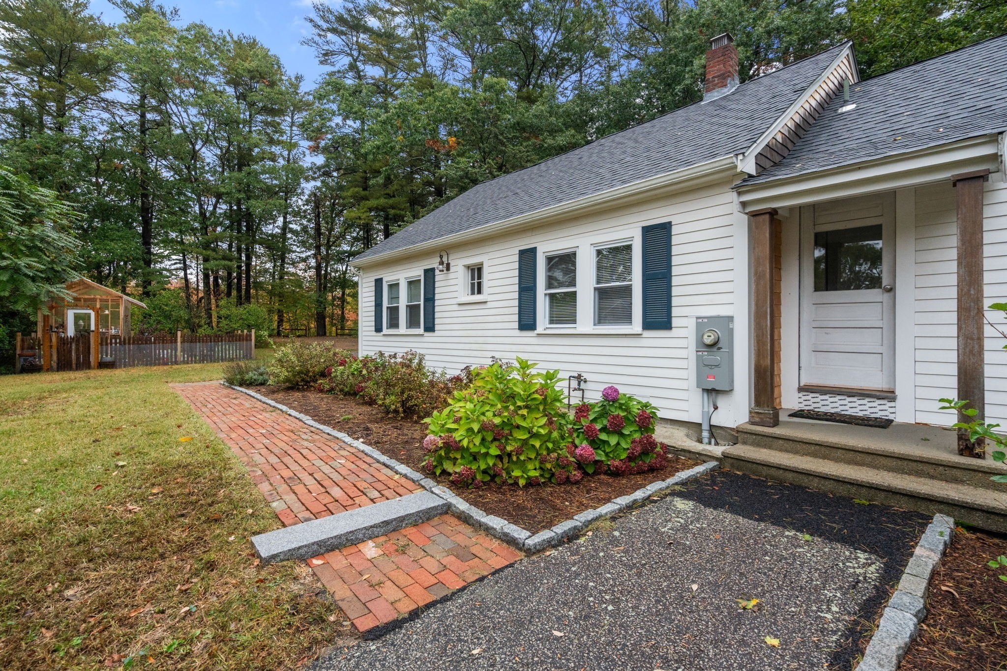 831 Franklin St Property Photo 2