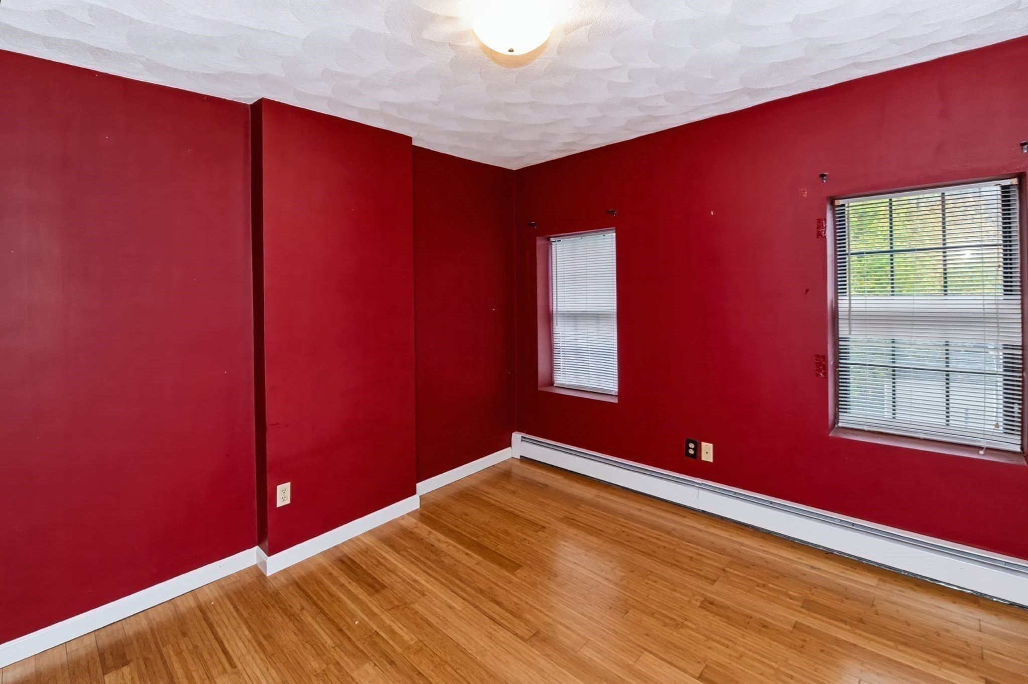33 Grove St # 33 Property Photo 25