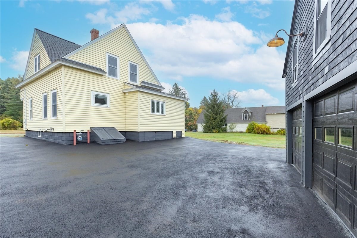 137 Hampshire Rd Property Photo 30