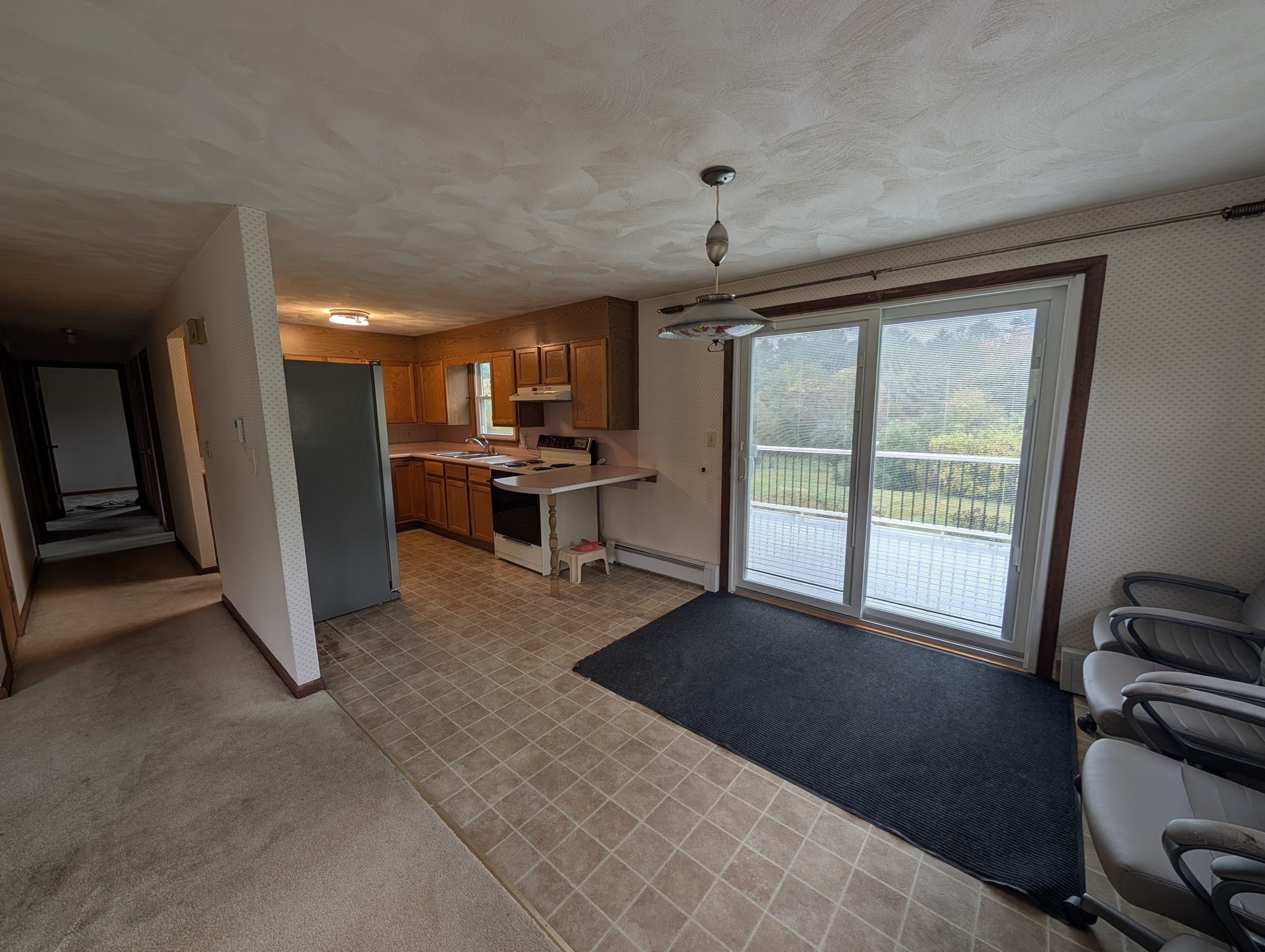 139 Charlton St Property Photo 6
